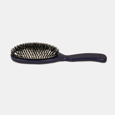ACCA KAPPA Blue Brush Oval (© Great Lengths)