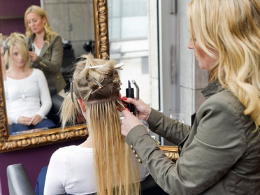 Miene gewinnt eine wundervolle Haarverlängerung:  (© © Great Lengths)