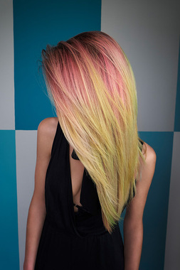 LOOK 3 - P1060881 RGB:  (© © Great Lengths)