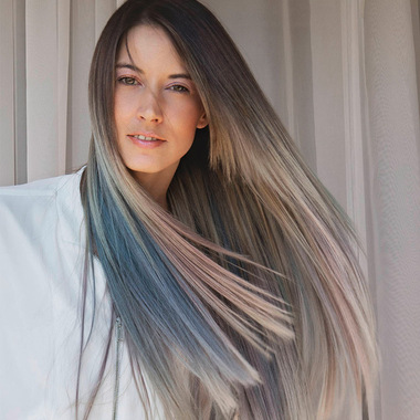 Wundervolles, langes Haar mit Extensions:  (© © Great Lengths)