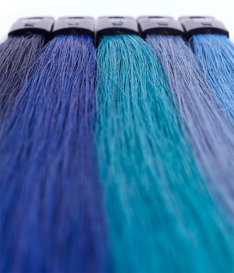 Classic Blue - Farbenvielfalt bei Great Lengths (© Great Lengths)