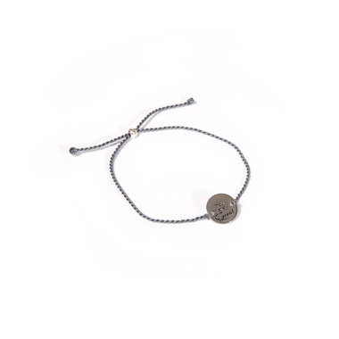 Bracelet, zarte handgeflochtene Schnur mit Münze:  (© Great Lengths)