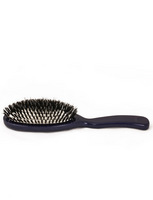 Acca Kappa Blue Brush oval (© Great Lengths) Acca Kappa Blue Brush oval: (© Great Lengths)