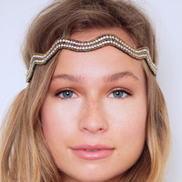 Oxford Headband:  (© TASSEL)