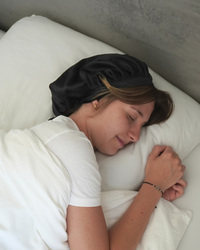 Seidenhaube, Schonung für das Haar:  (© Great Lengths)