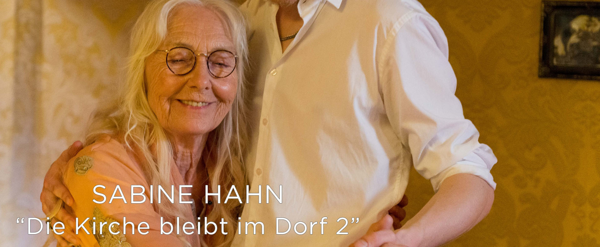 Sabine Hahn “Die Kirche bleibt im Dorf 2” (© Fortune Cookie Film Productions)