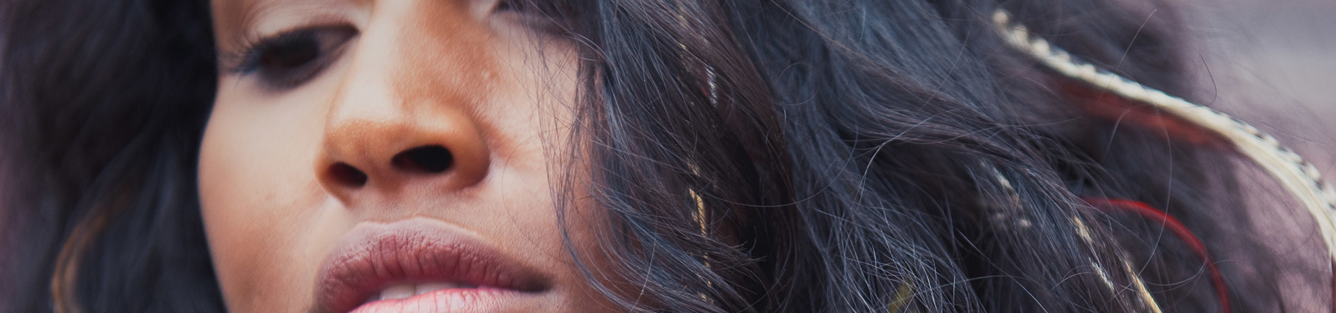 Original Fine Featherheads (© Fine Featherheads)