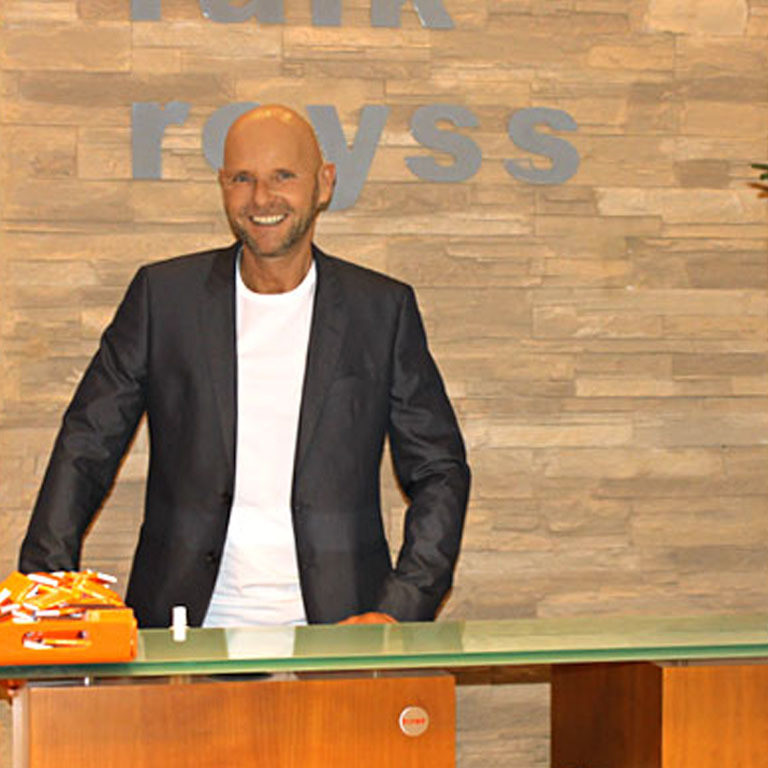 Falk Royss cut-styling-extensions (© Great Lengths)