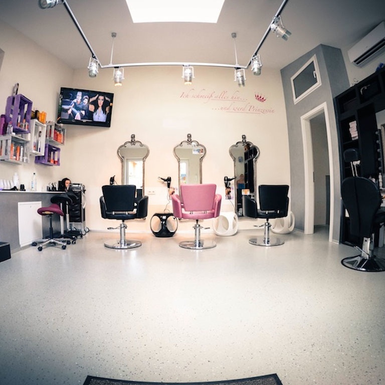 atelier hairart & design (© Great Lengths)