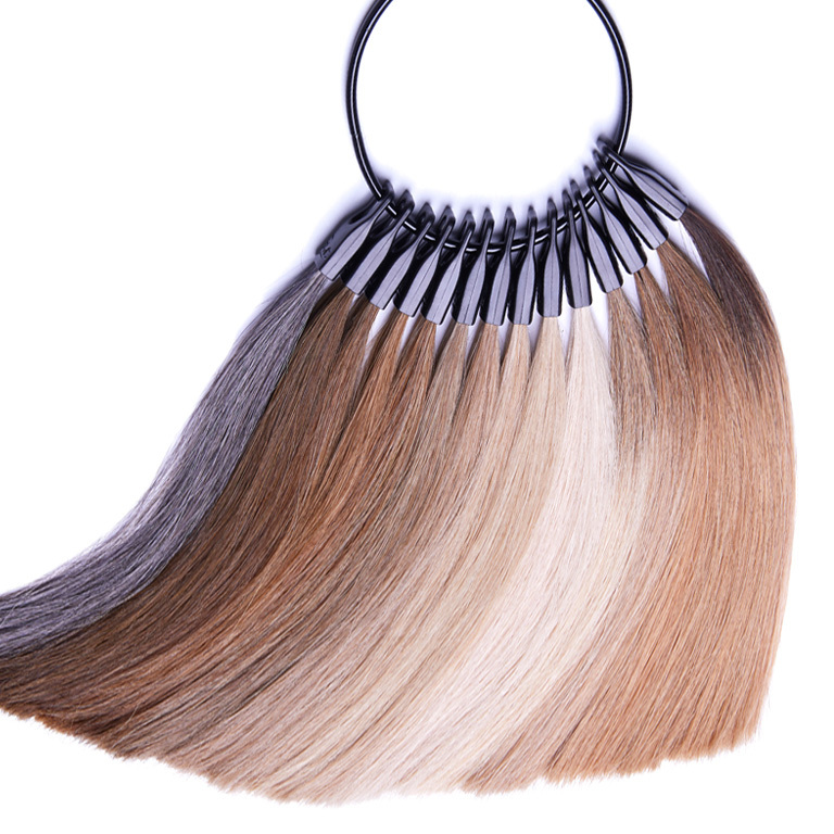 Farbring ash+rooted (© Great Lengths)