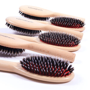 RETRO Bürste (© Great Lengths)