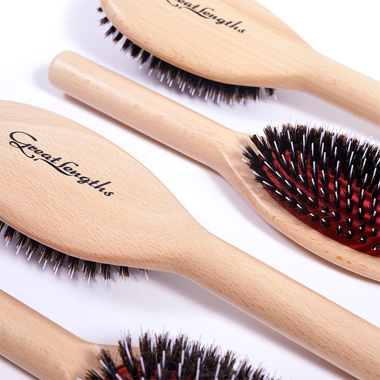 RETRO Bürste (© Great Lengths)