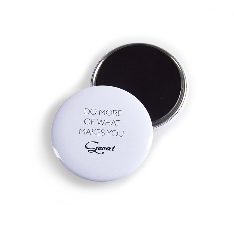 THE G MAGNETBUTTON (© Great Lengths)