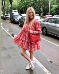 @jomabelleloves (© @jomabelleloves)