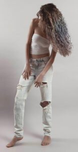 G2 &ndash; Mario Gutmann - Model Marietta - 06 (&copy; Great Lengths)