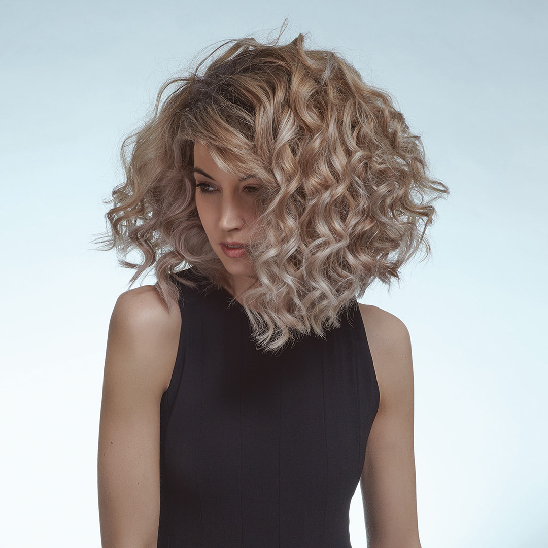 Volles und langes Haar für jedes Styling