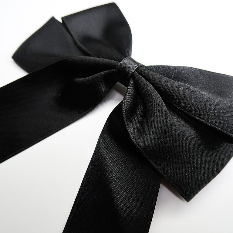 Haarschleife Black (© Great Lengths)