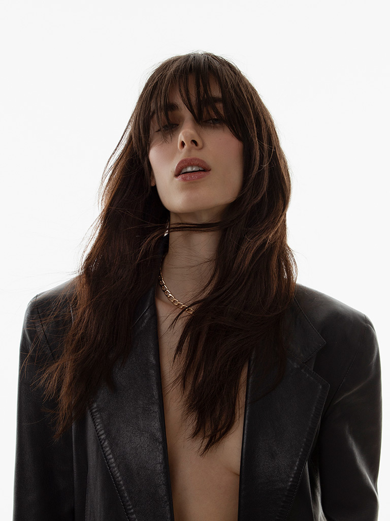 Dark-Chocolate-Brunette