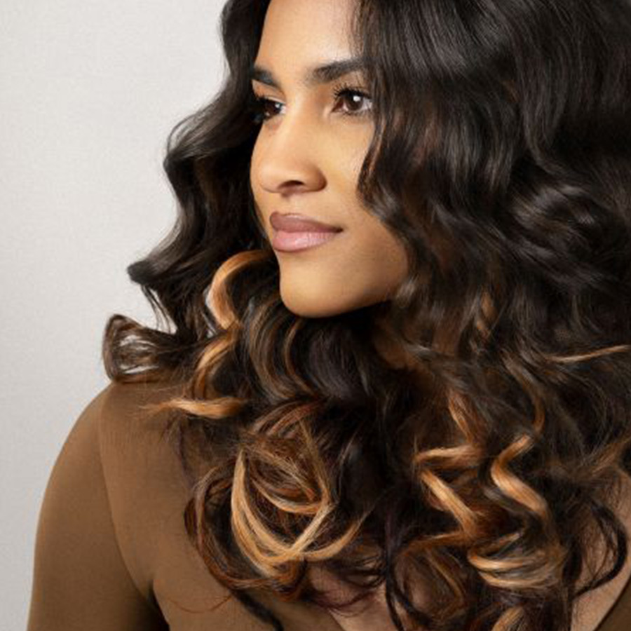 Rugiada mit wunderschöner Haarverlängerung (© Great Lengths)