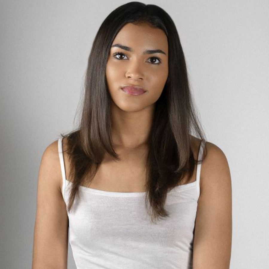 Rugiada, vor der Haarverlängerung (© Great Lengths)